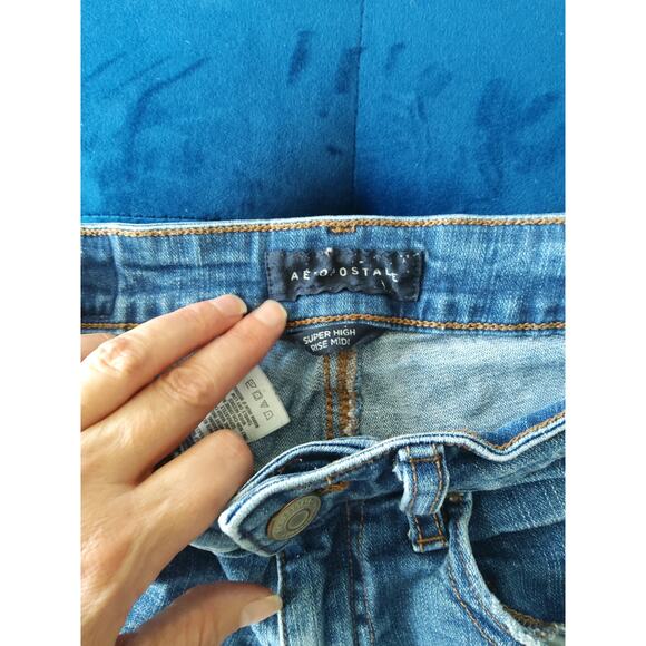 $Aeropostale hi rise midi distressed denim shorts dk country chic western Sz 4 W - Picture 4 of 6